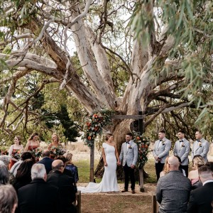 Photo by The Hogans Weddings